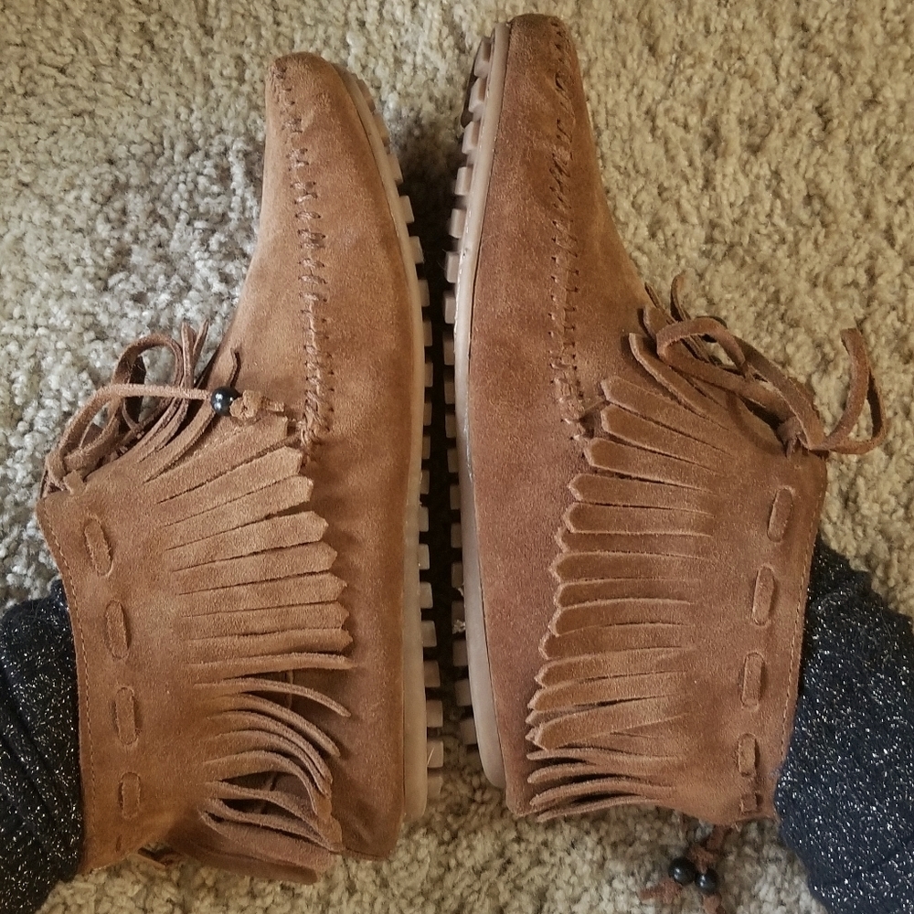 Minnetonka Moccasin booties